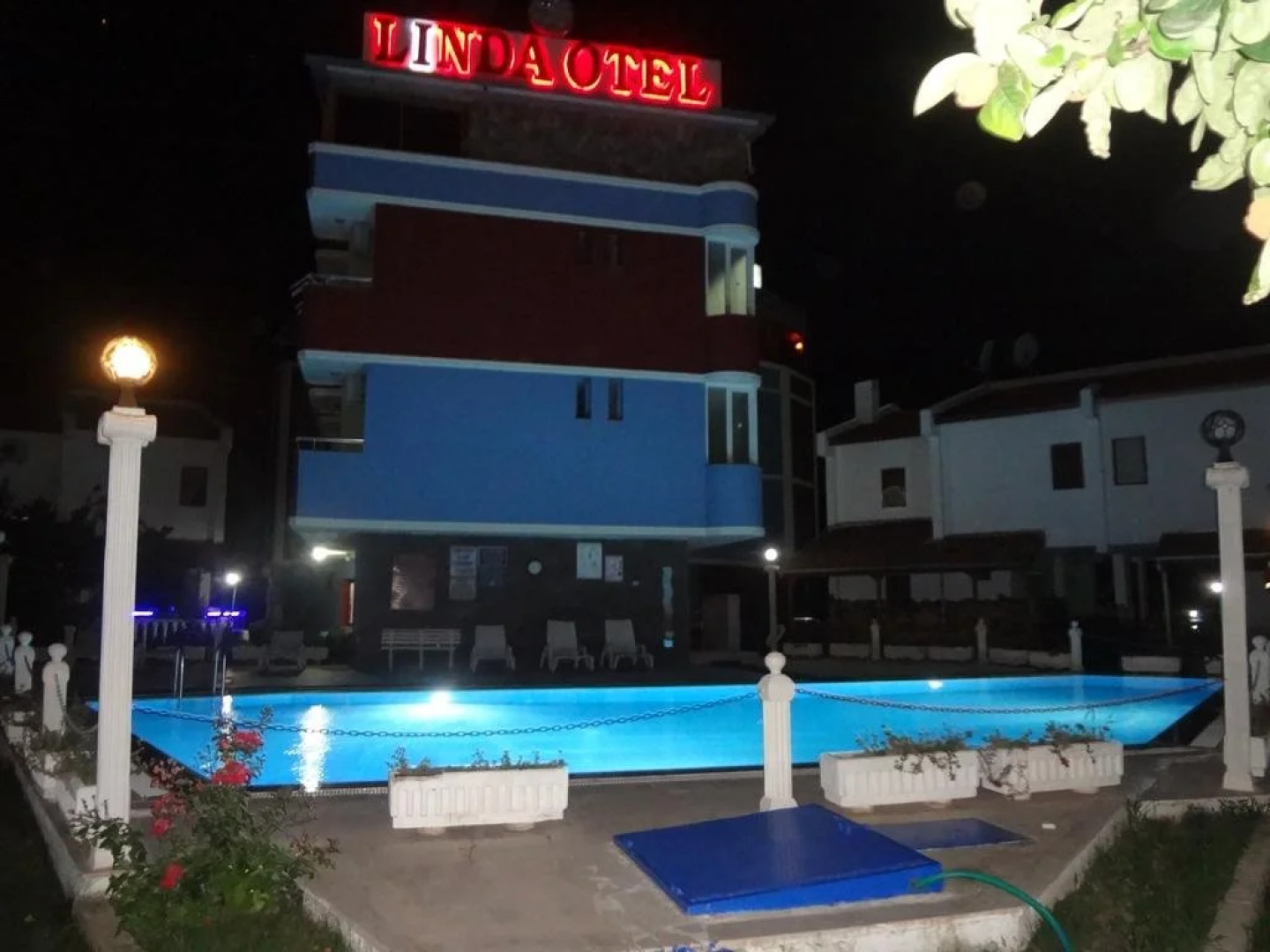 Rosalinda Otel Gumuldur