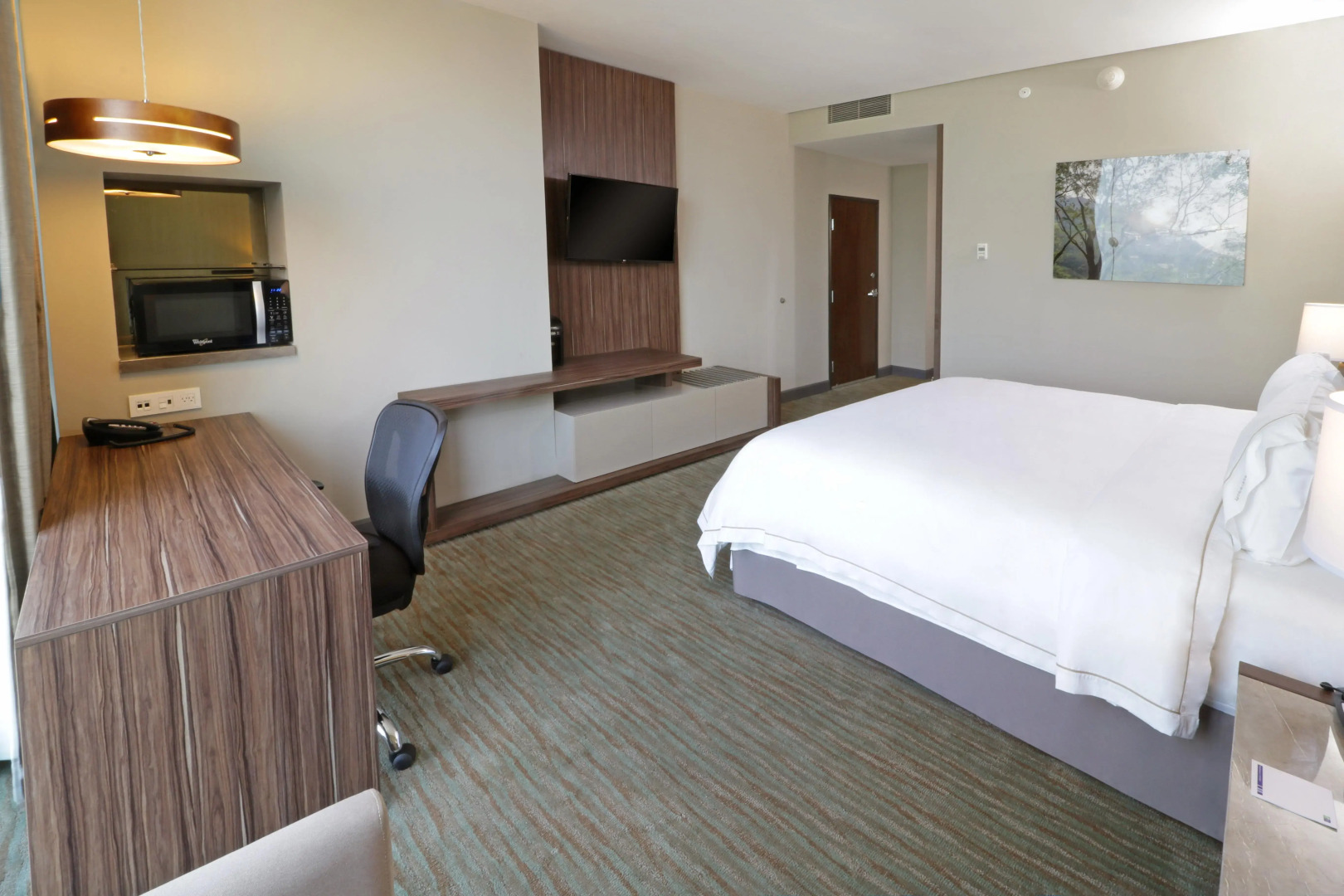 Holiday Inn Express & Suites Monterrey Valle by IHG