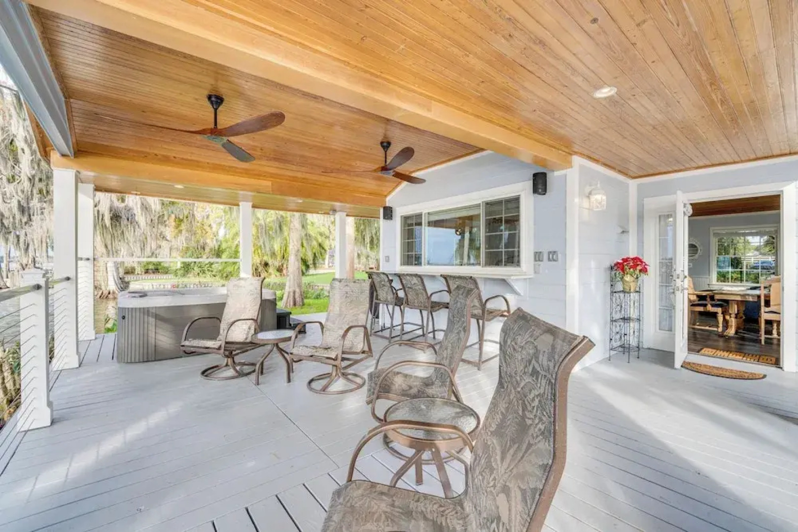 Hot Tub & Fire Pit: Lakefront Home on Lake Eloise