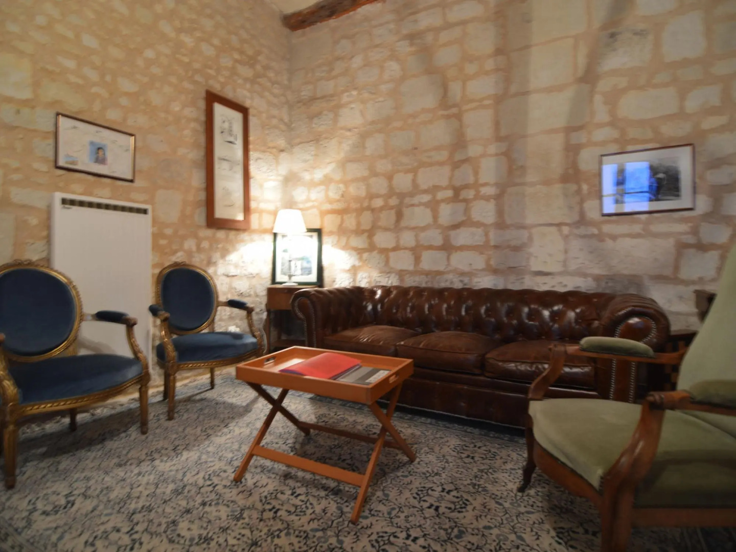 Cozy Holiday Home Near Forest in Lerné