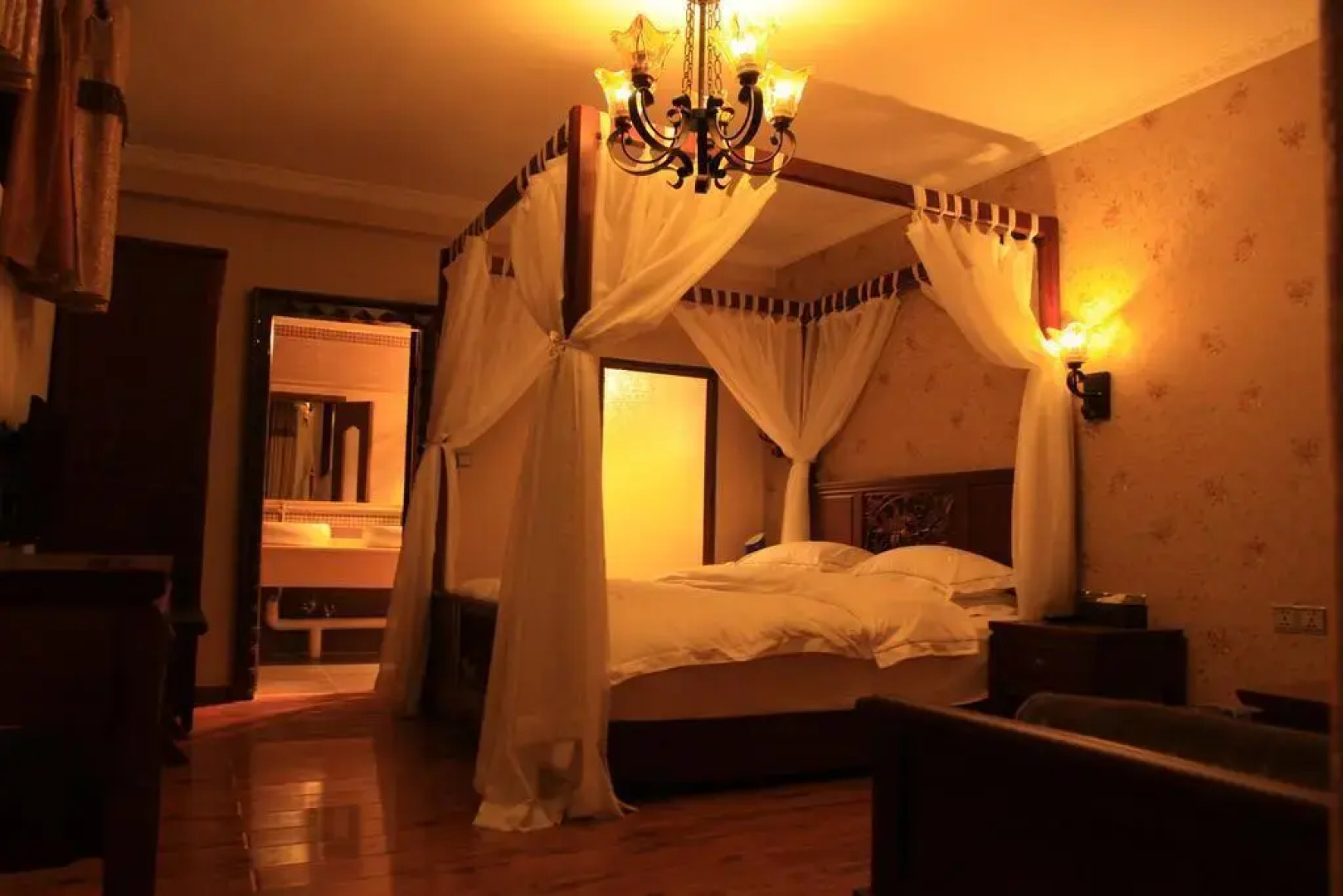 Shangri-La Lanxi Boutique Inn