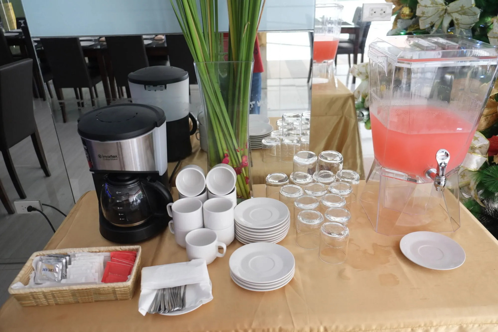 Southpole Central Hotel