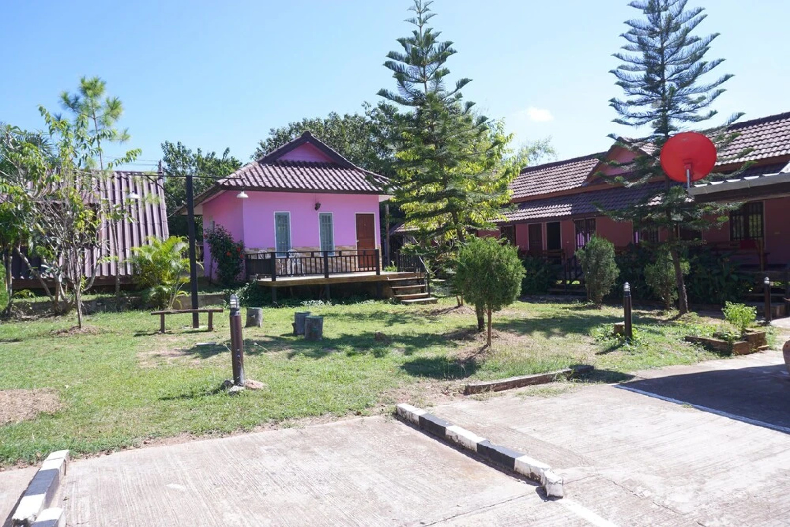 Ban Sabai Dee Resort 2