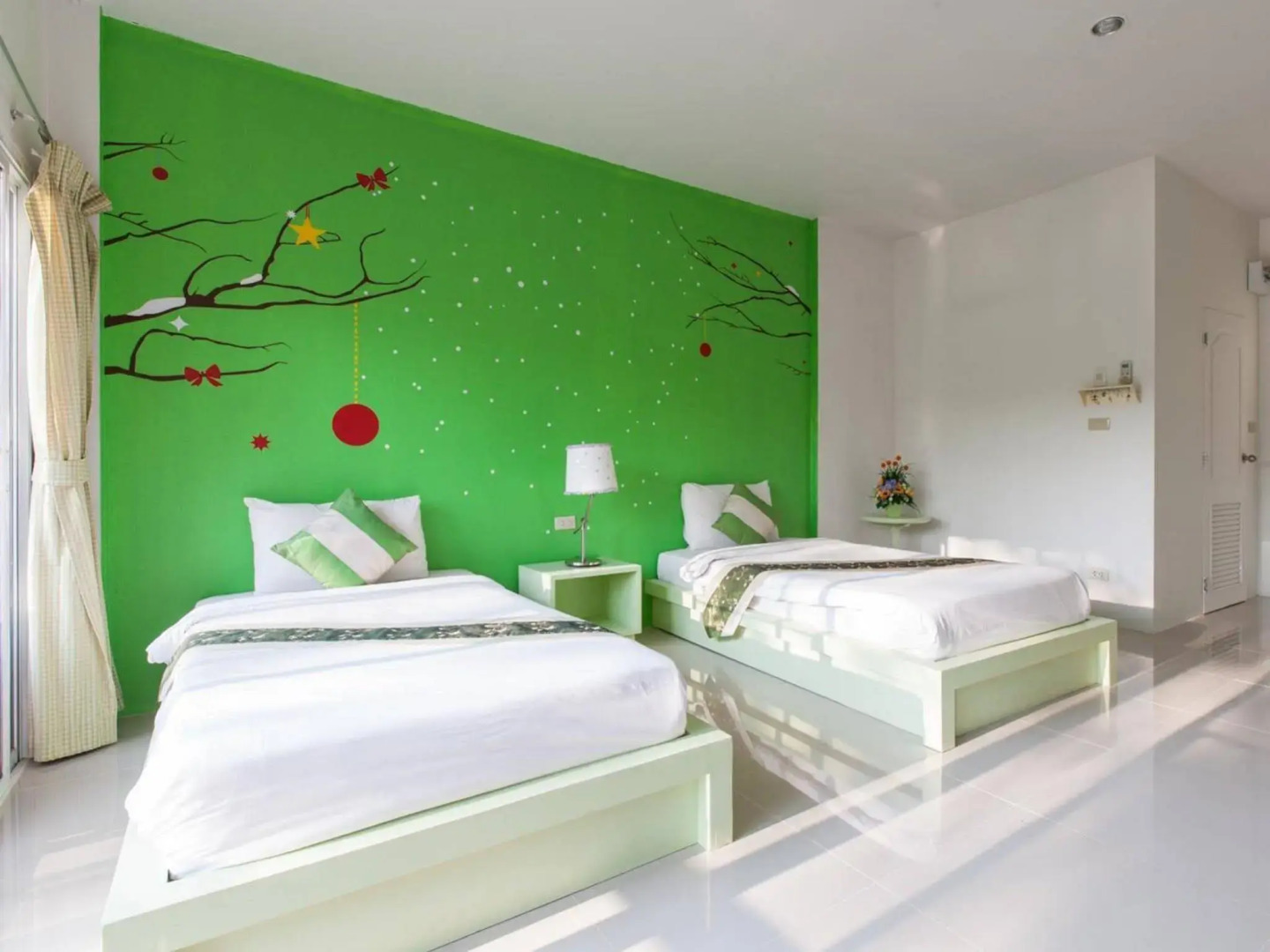 Phukaew Resort & Adventure Park