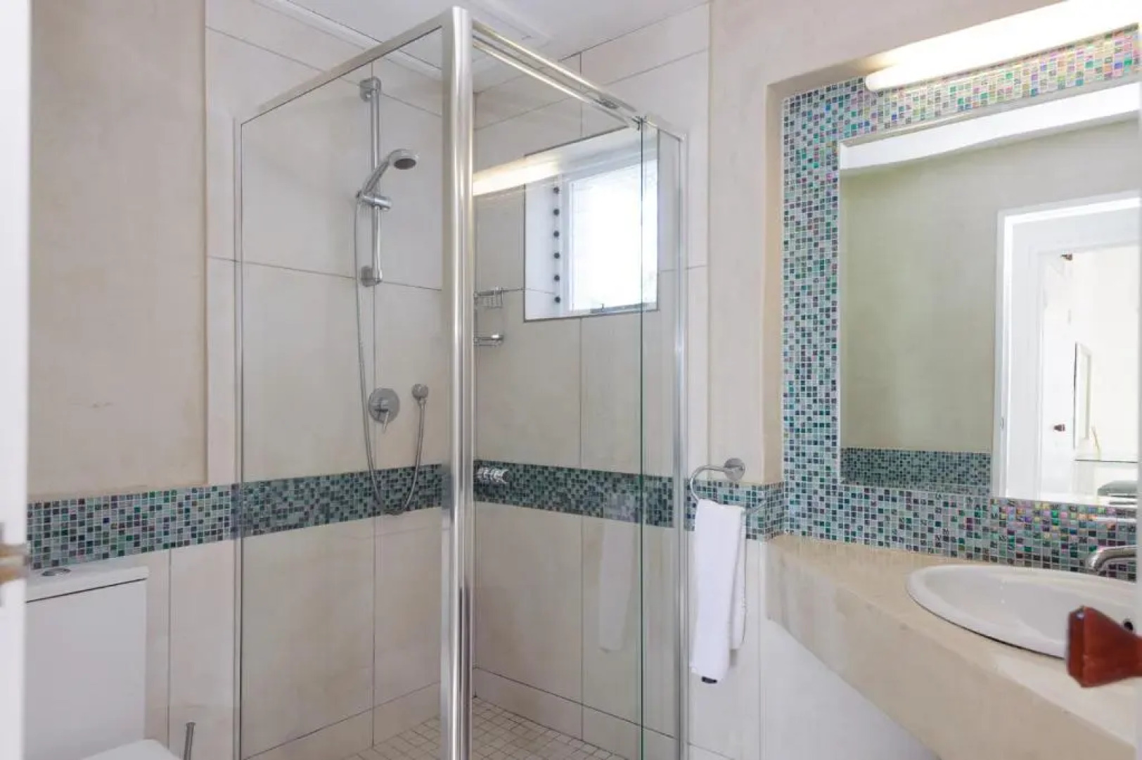 Santorini Akrotiri 28 (Family Only)