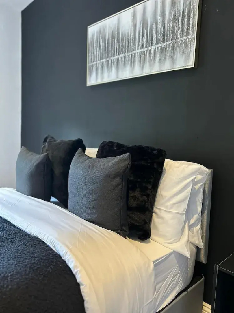 NEW 2 Bedroom Spacious Flat