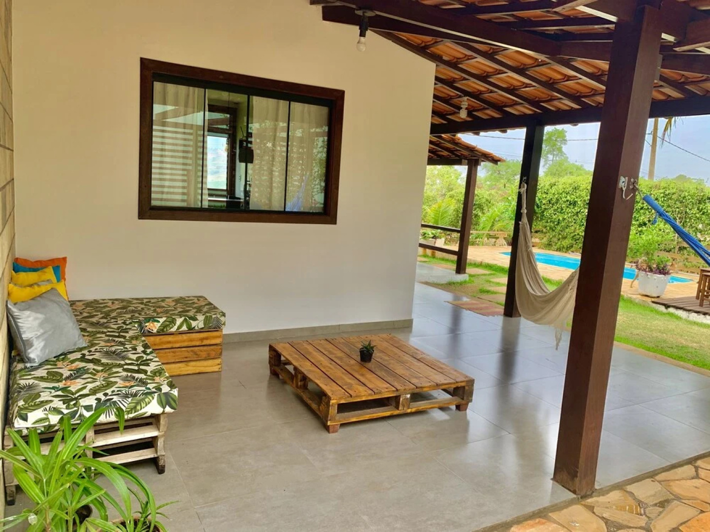 Charme e Aconchego - Casa para 10 pessoas com 3 quartos