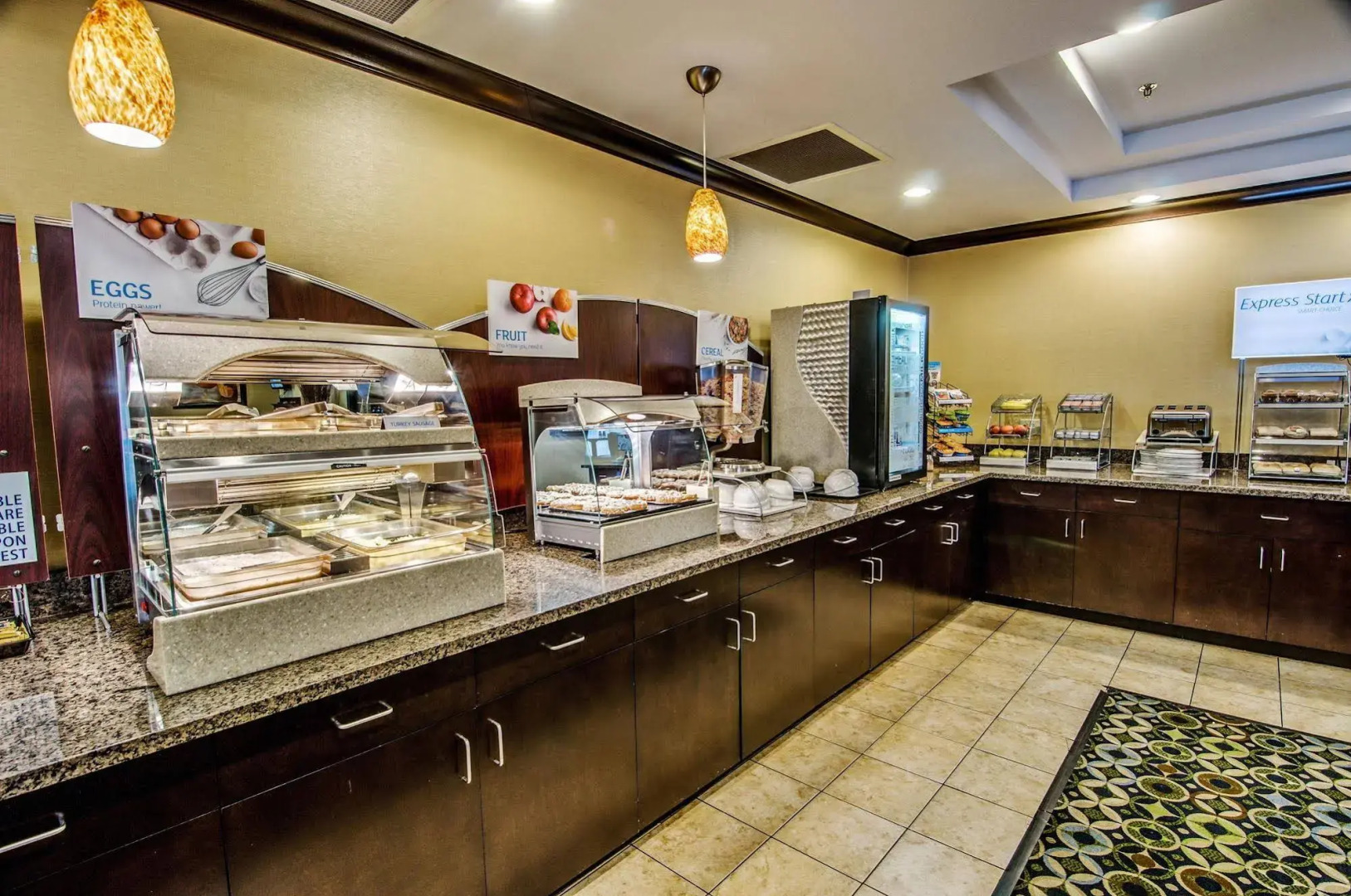 Holiday Inn Express and Suites Wytheville by IHG