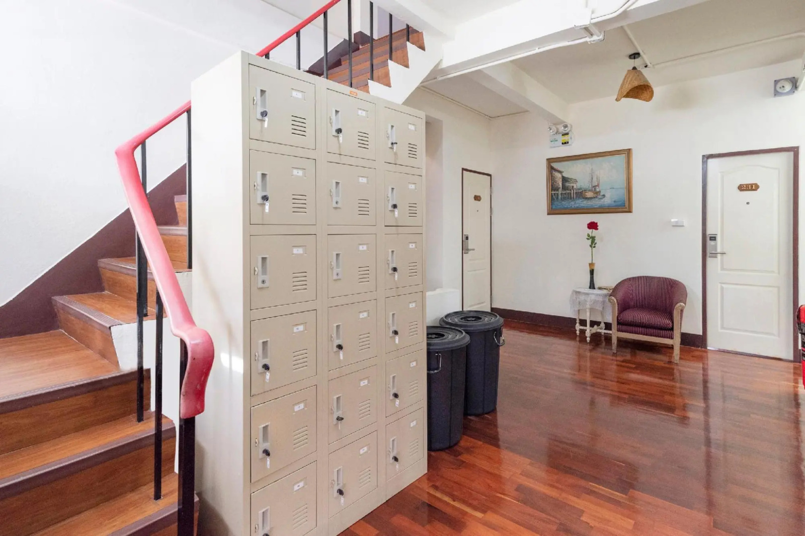 Bangkok Check Inn - Hostel