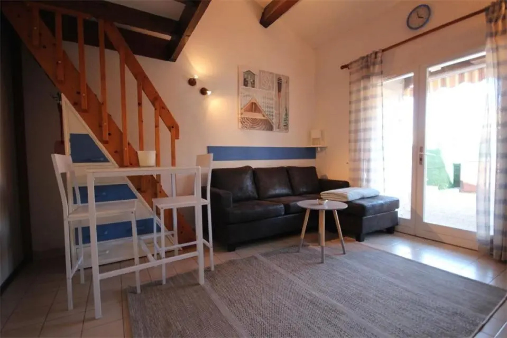 Belle villa climatisée 4 couchages a 100 m de la plage 1 chambre 1 mezzanine terrasse parking dans résidence sécurisée LRVM98