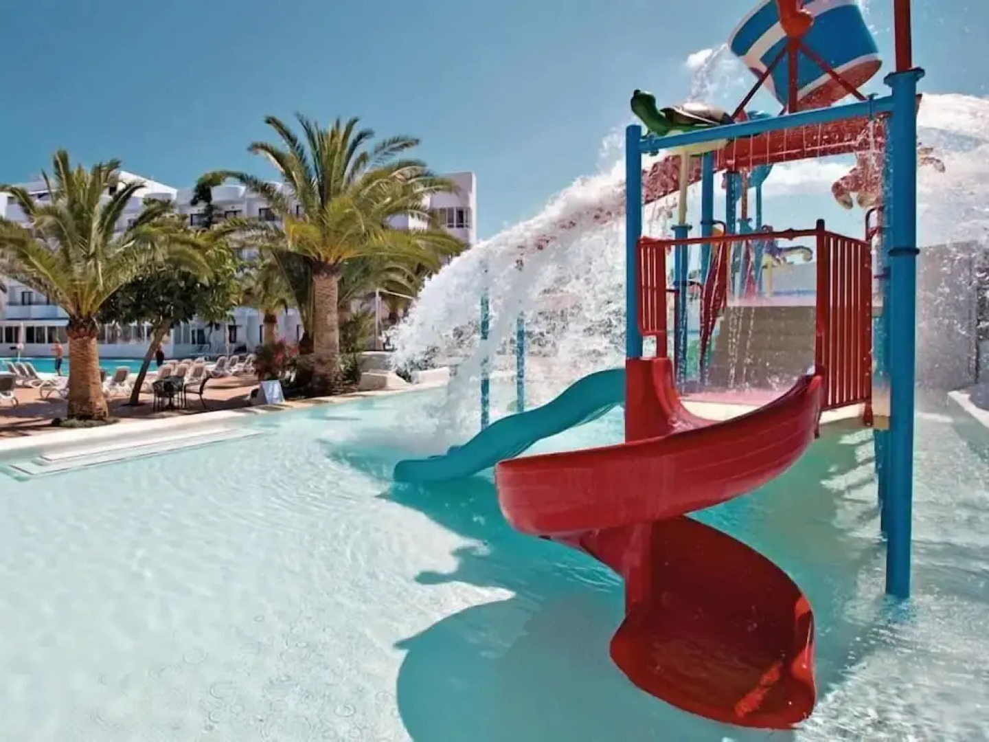 Coral Star Apartments