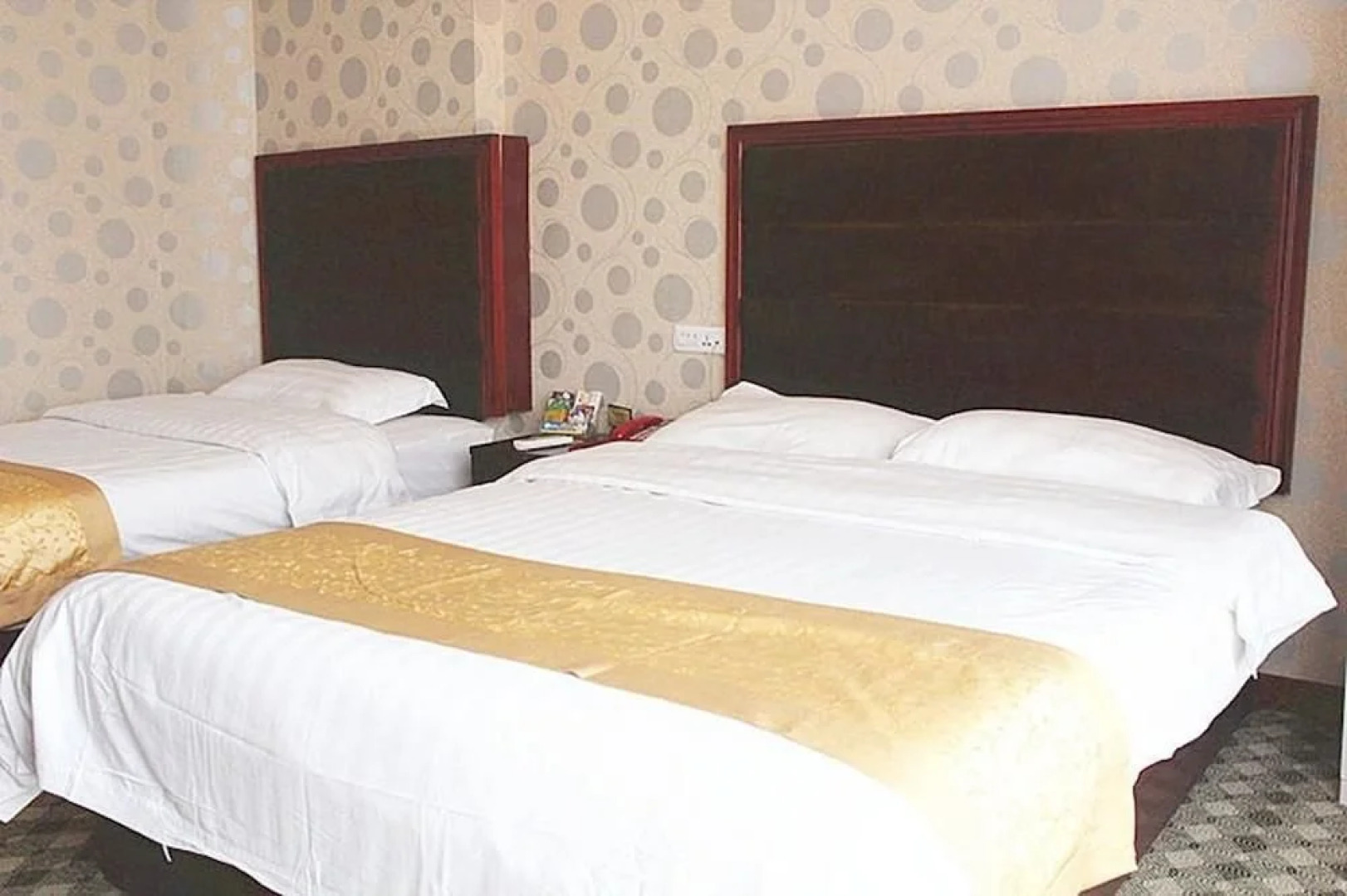 Shiyan Chuyuan International Hotel