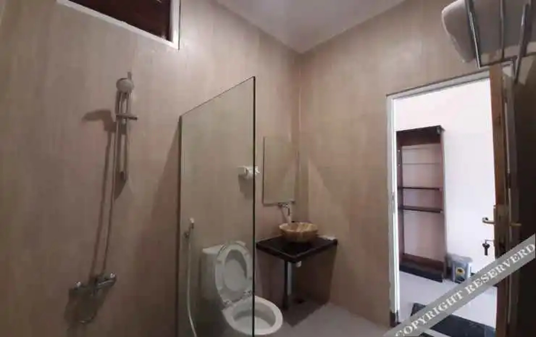 Sunrise Hotel Larantuka