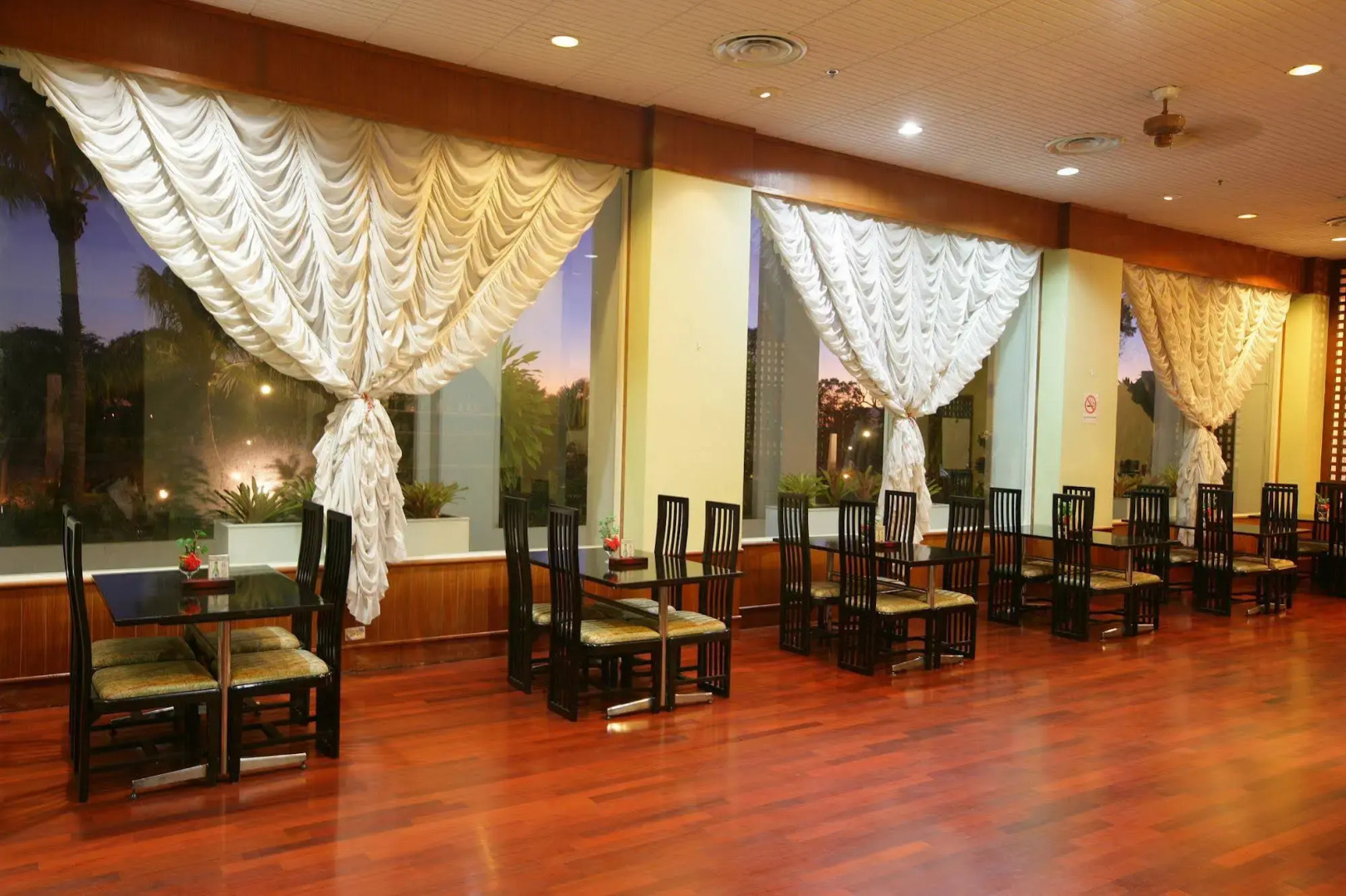 Starts Guam Resort Hotel