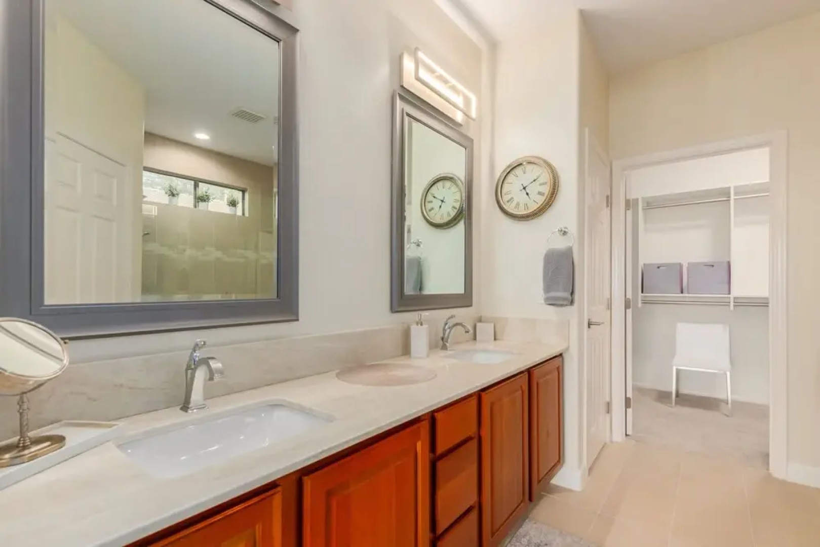Grand Spectacular 3/3 with Separate Casita on the Golf Course! by RedAwning