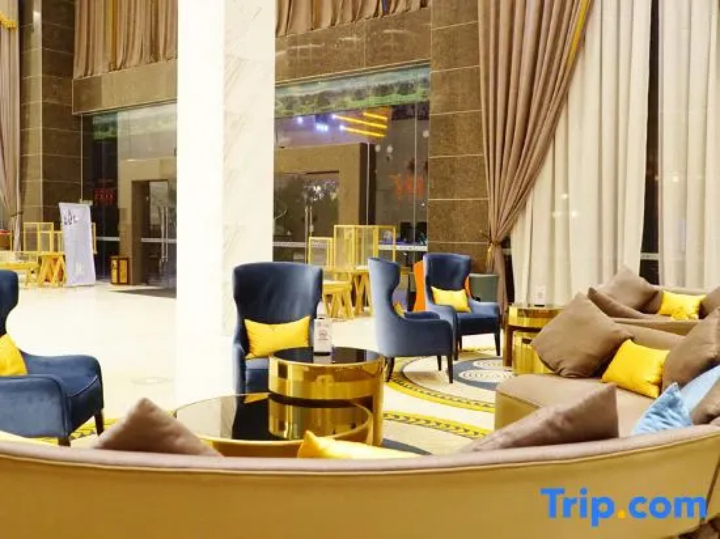 Xing Yi Hai Yu Hotel