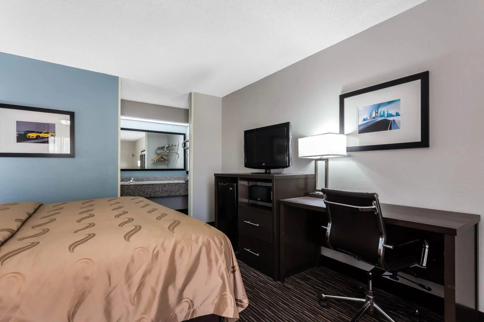 Quality Inn & Suites Mooresville - Lake Norman