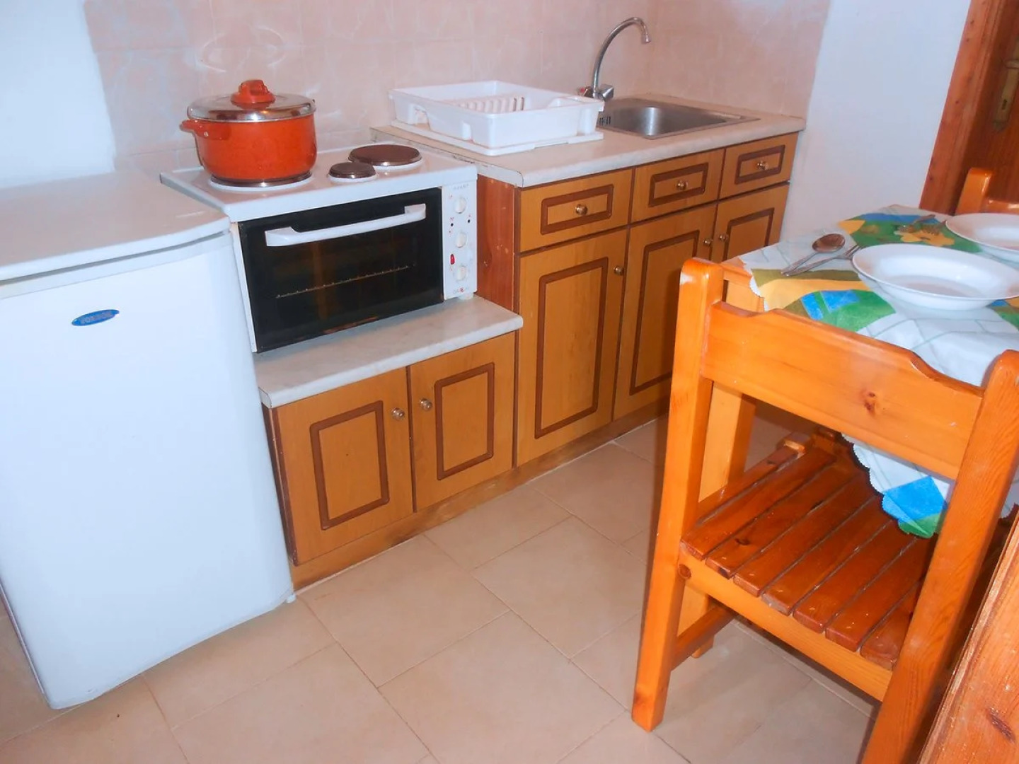 Elves Studios& Apartments