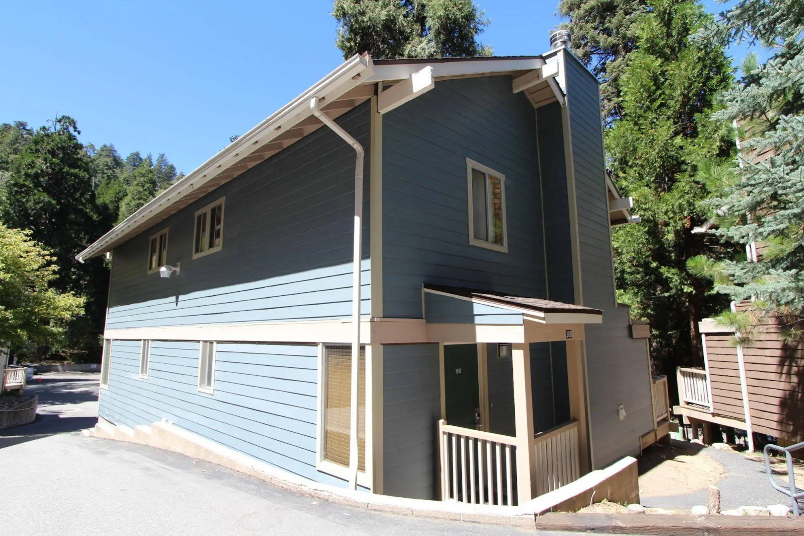 Lake Arrowhead Chalets