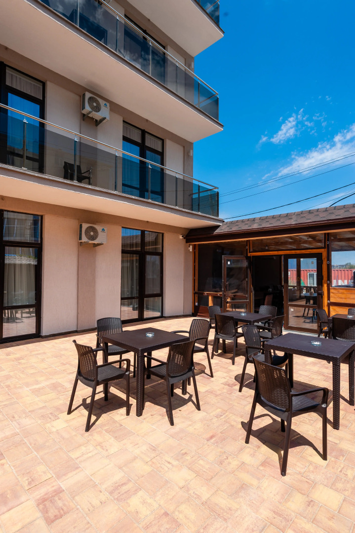 Crystal Hotel by Family Pride Inn Feodosia