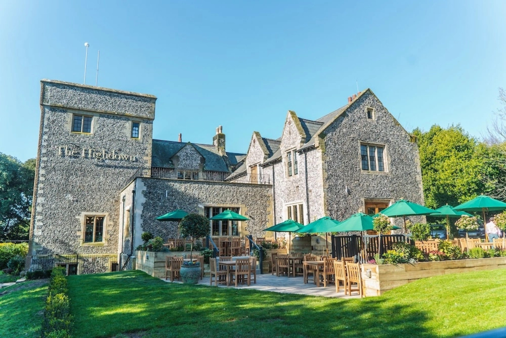 Highdown Hotel & Restaurant – RelaxInnz