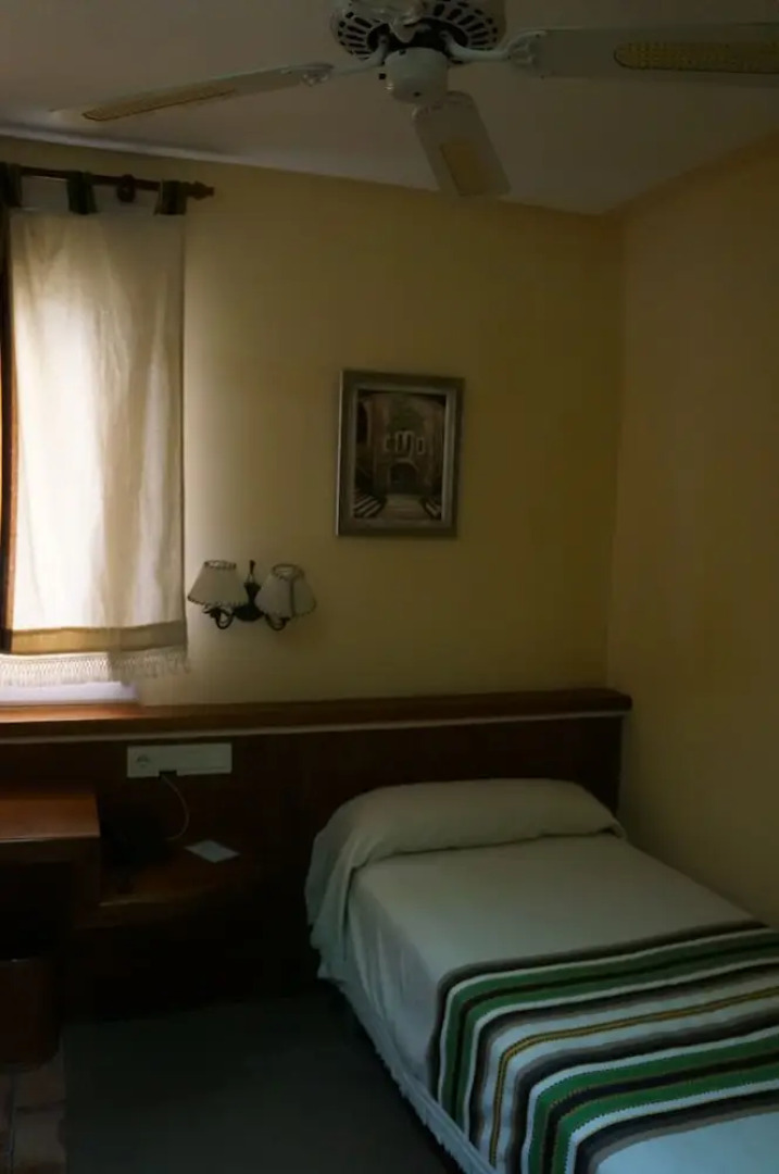 Balneario de Alicún de las Torres