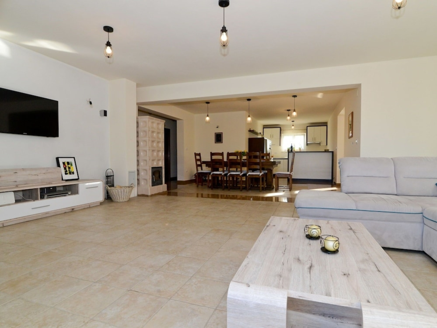 Spacious Apartment in Ljubac With Terrace