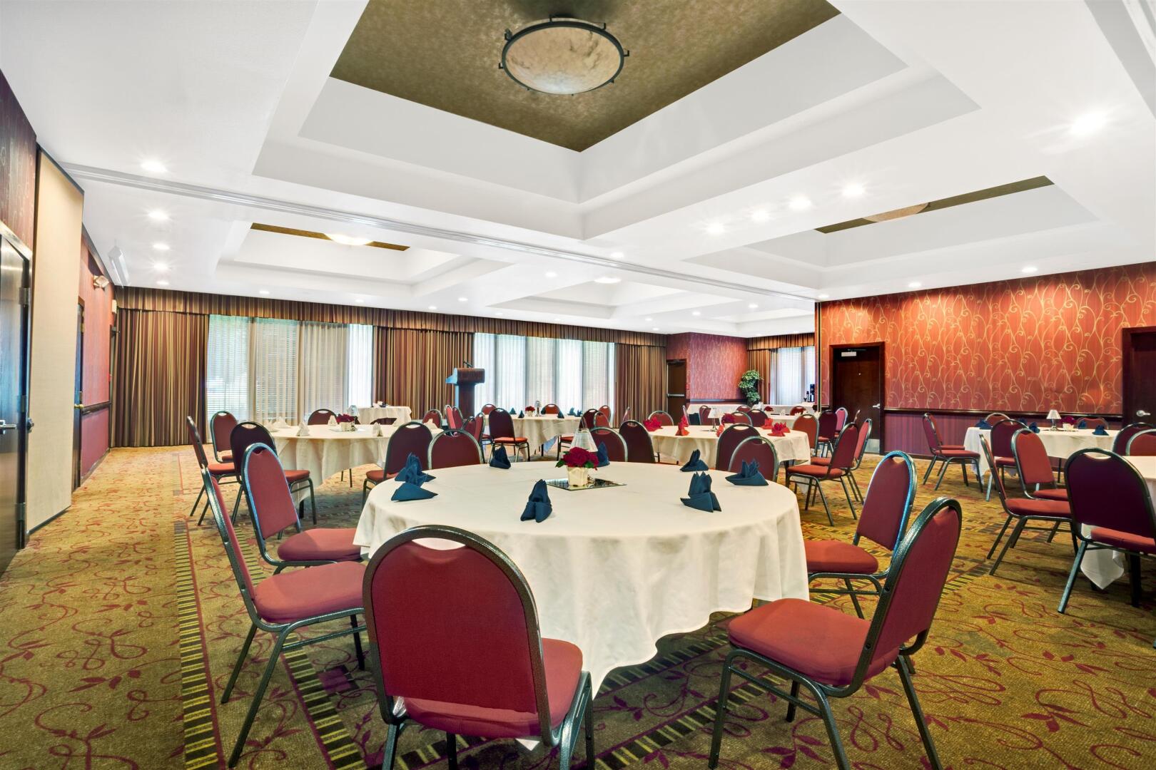 Ramada By Wyndham Tukwila Southcenter