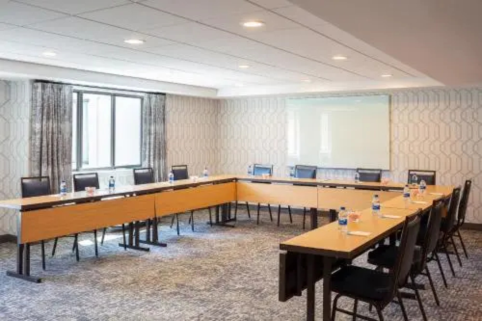 Fairfield Inn & Suites by Marriott Providence Airport