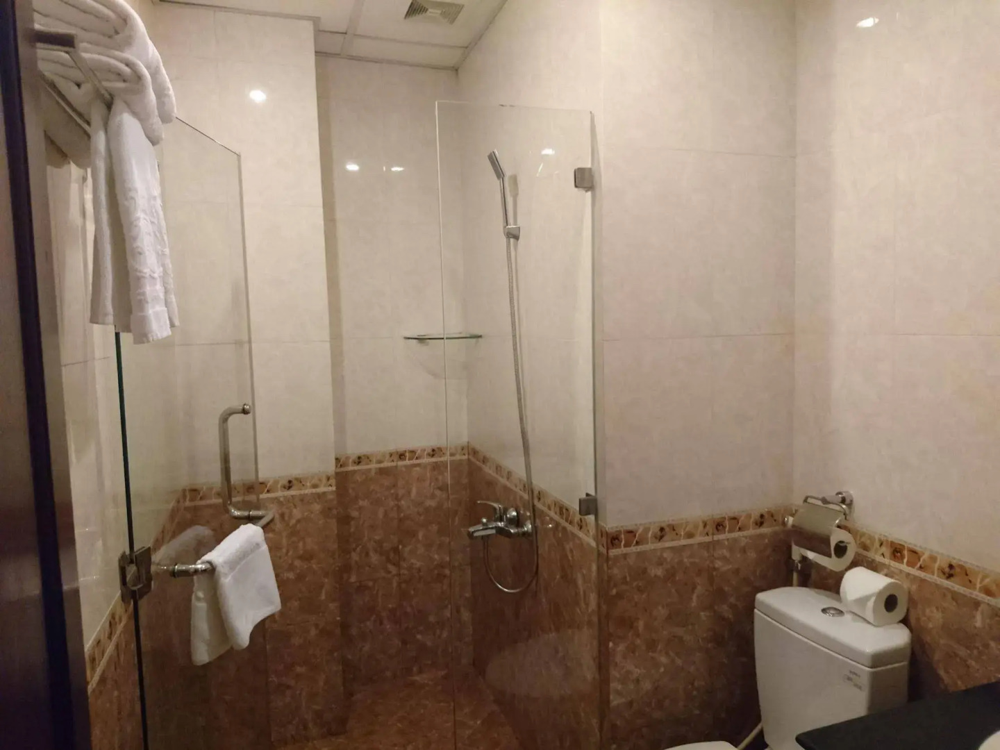 Beautiful Saigon 3 Hotel