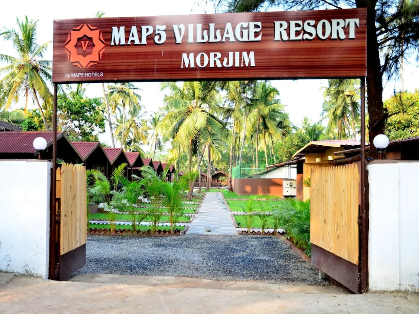 Capital O 8058 Map5 Village Resort