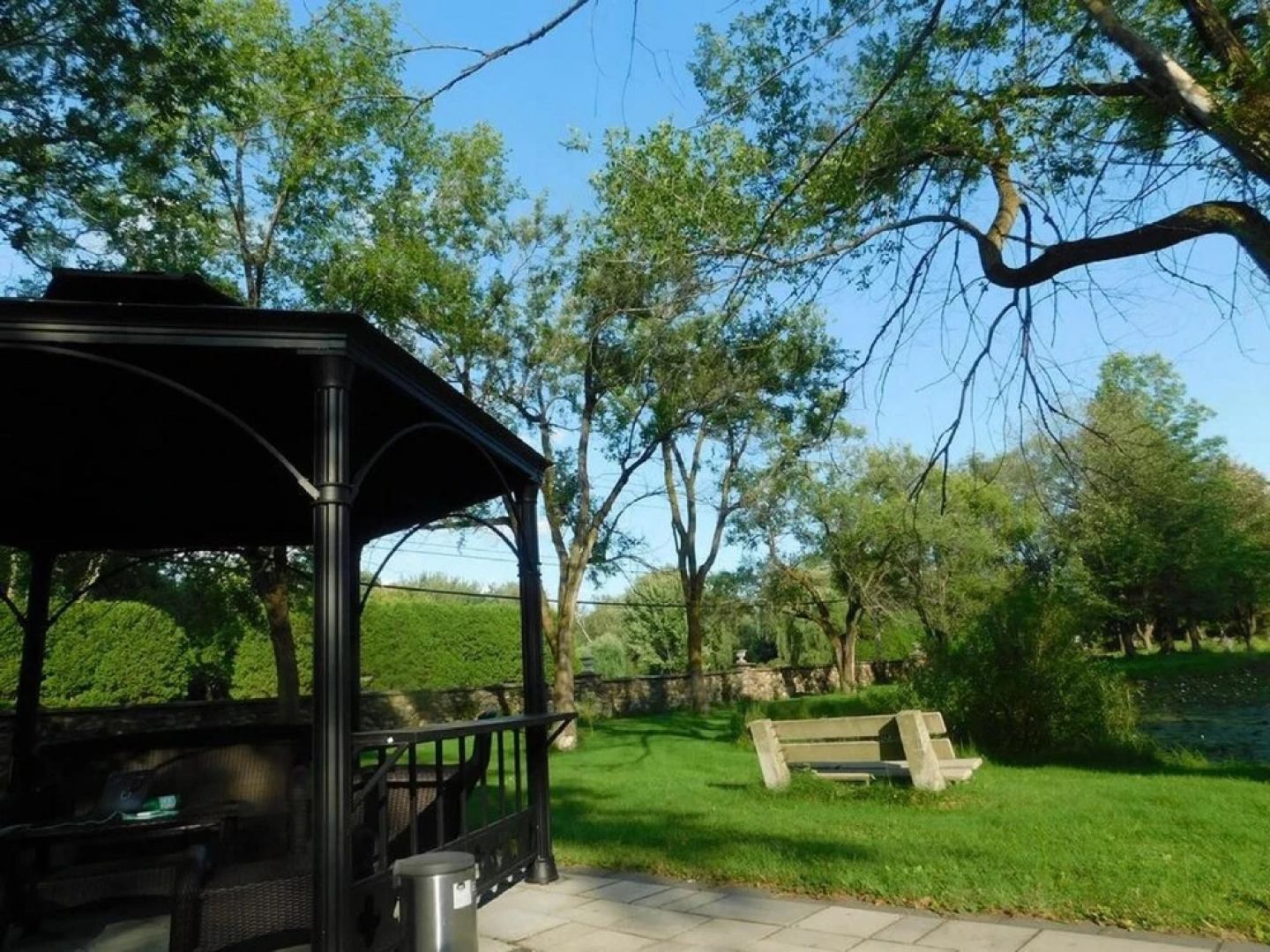 House With 3 Bedrooms in Carignan, With Enclosed Garden and Wifi