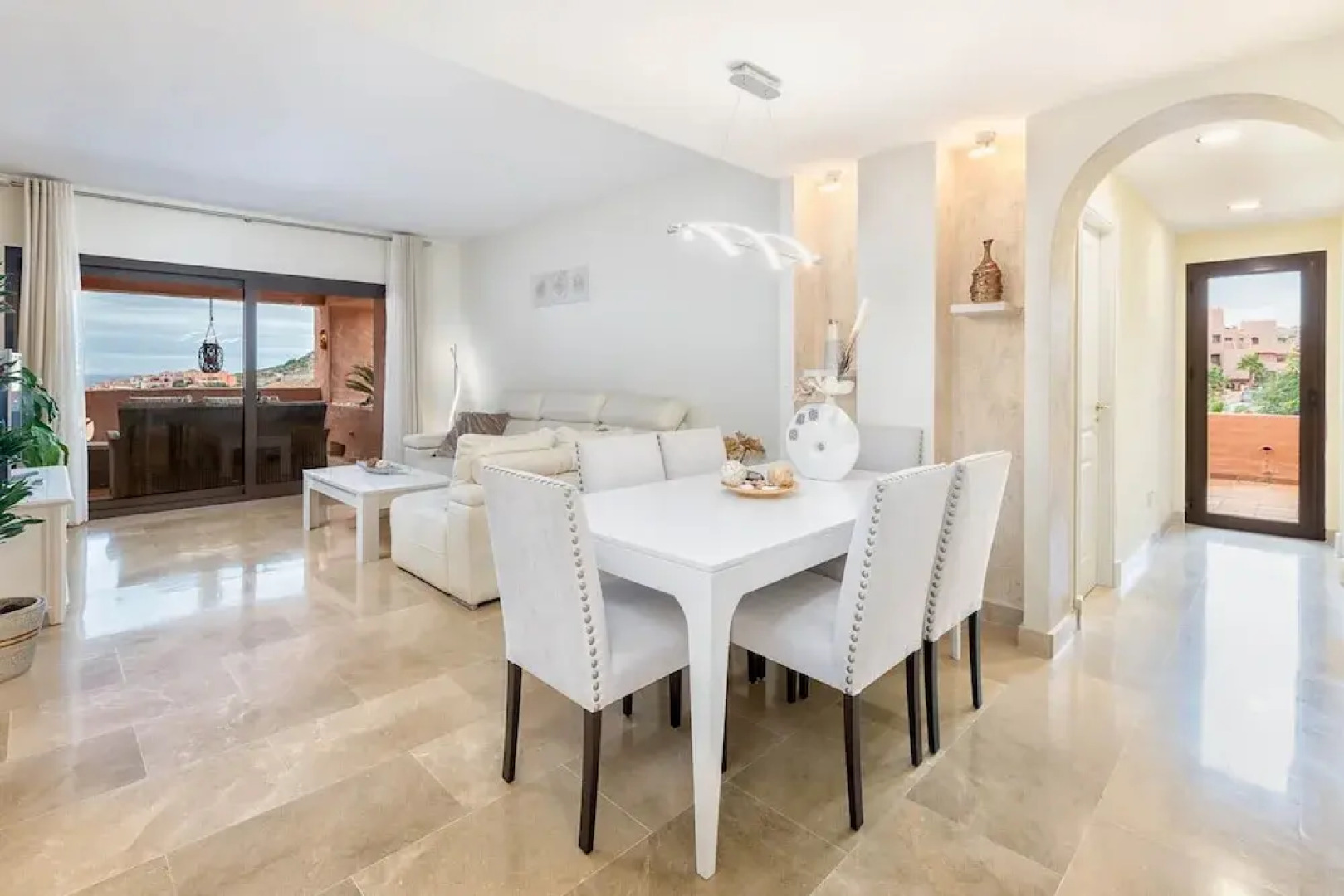 Coto Real Duquesa - Deluxe 2BR Apartment in Manilva, Sea Views, Pool, Wifi