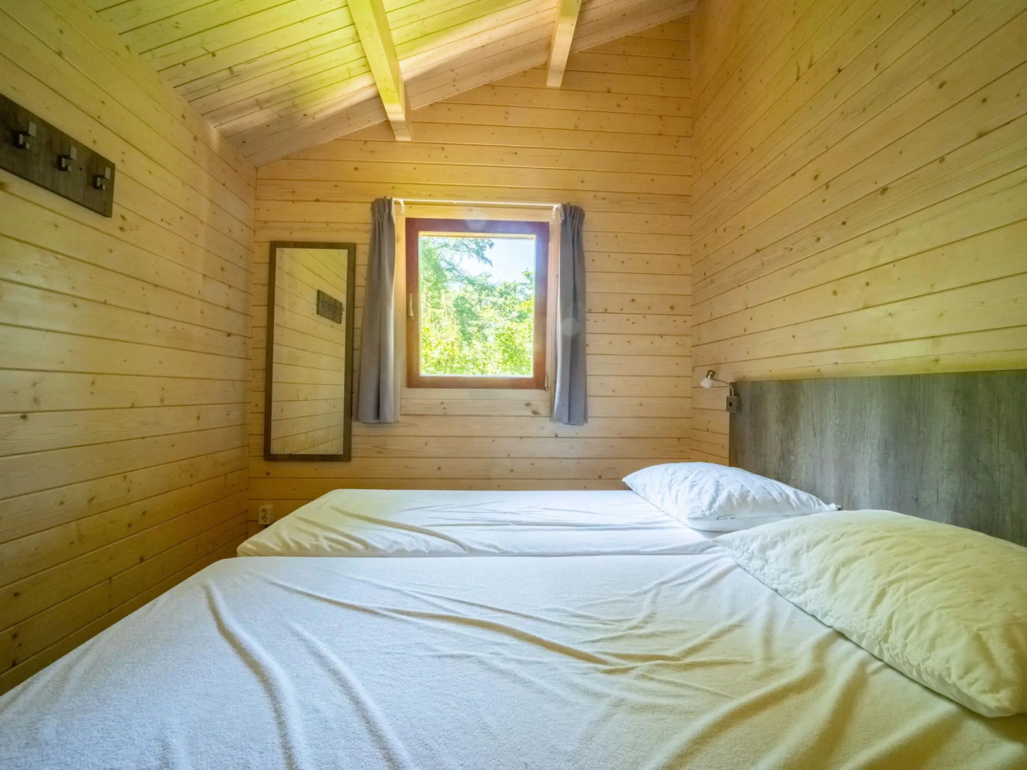 Chalet Near Utrecht With Combimicrowave