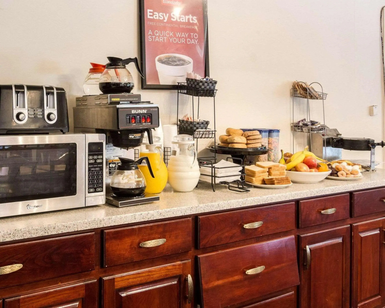 Econo Lodge Petersburg - Fort Lee