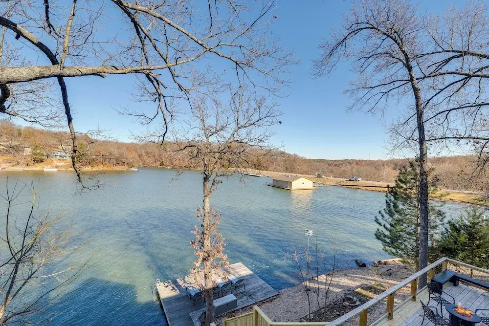 Lakefront Retreat w/ Game Room in Bella Vista!