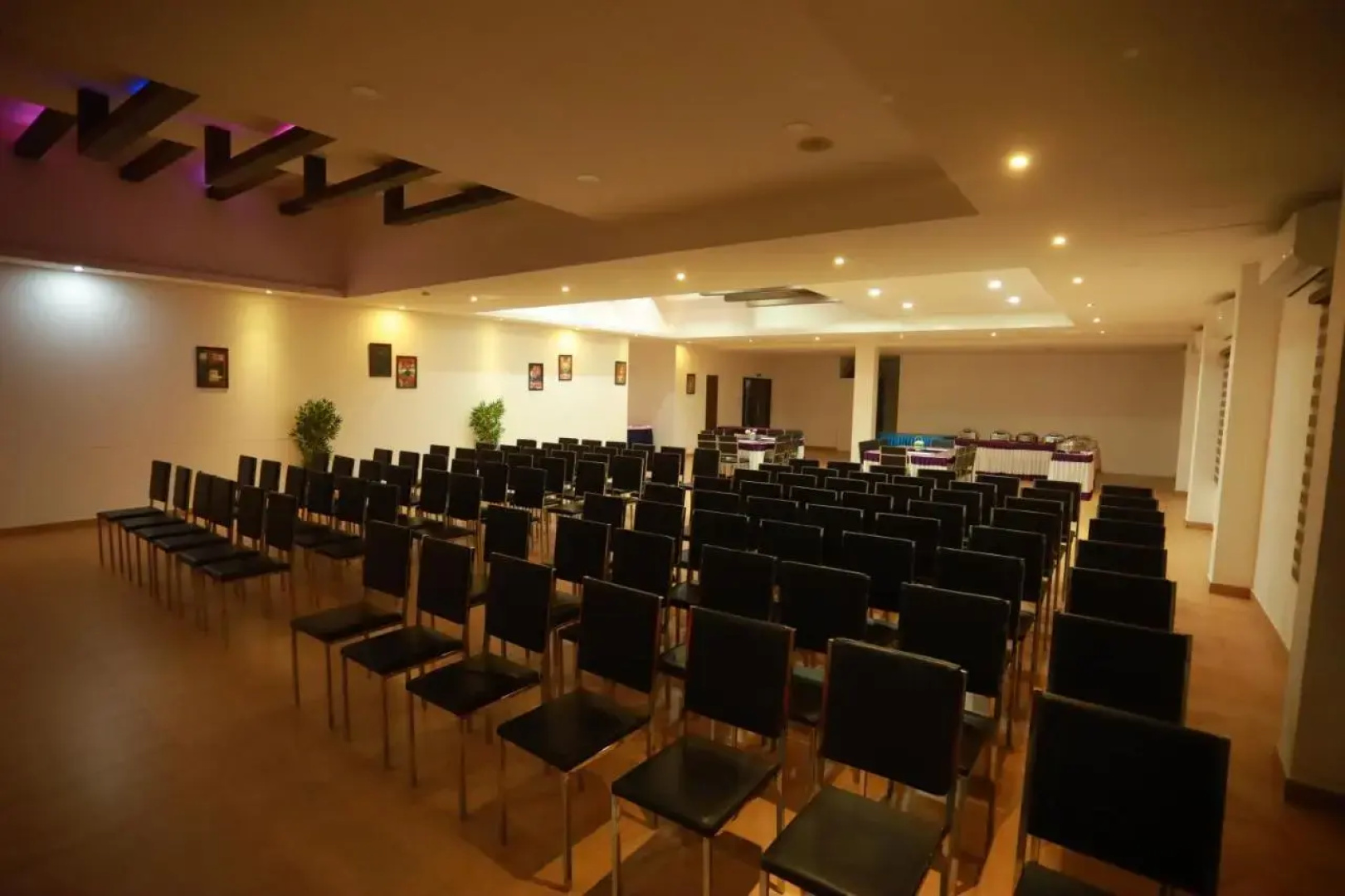 Finch Hotels
