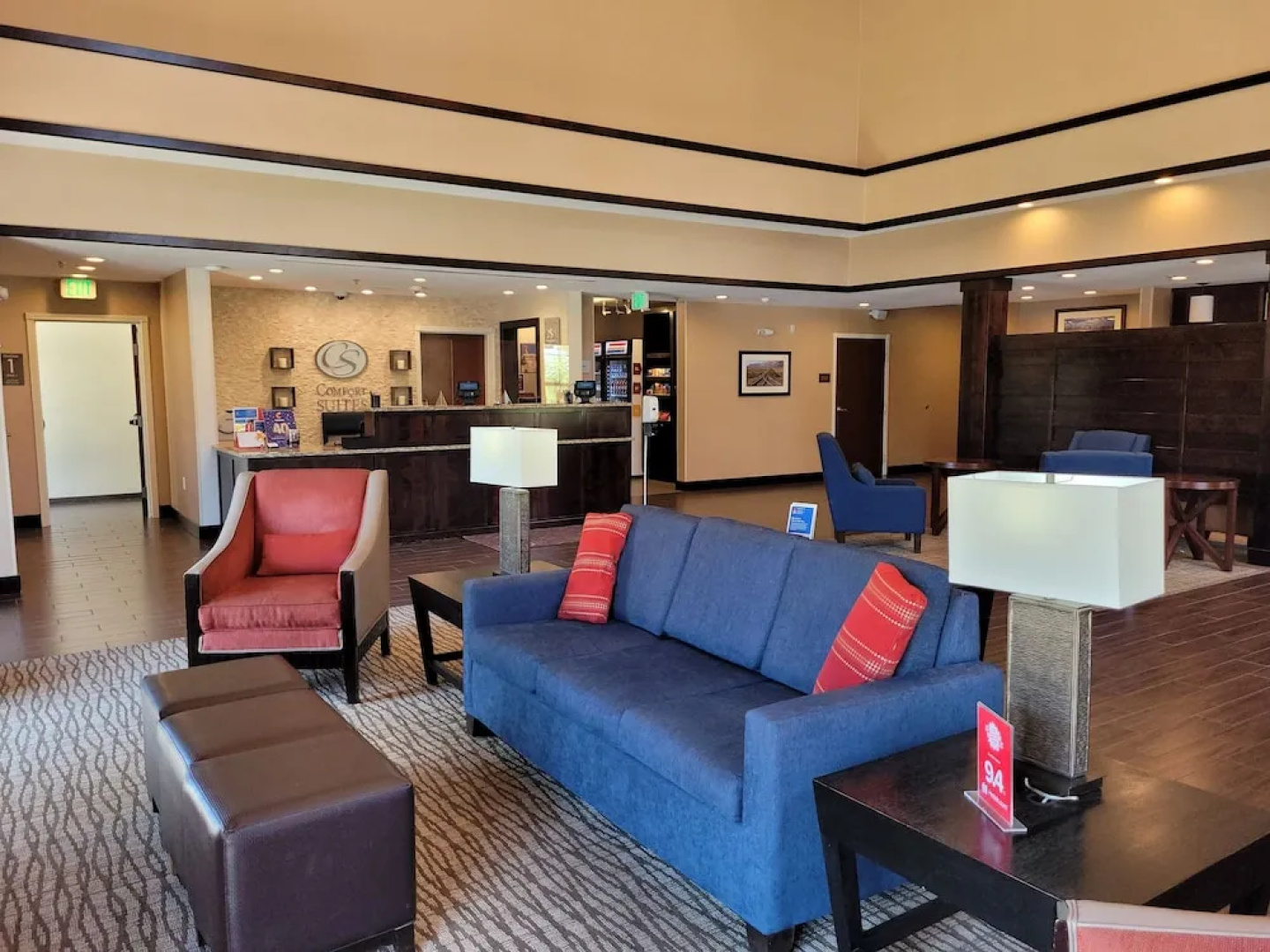 Comfort Suites
