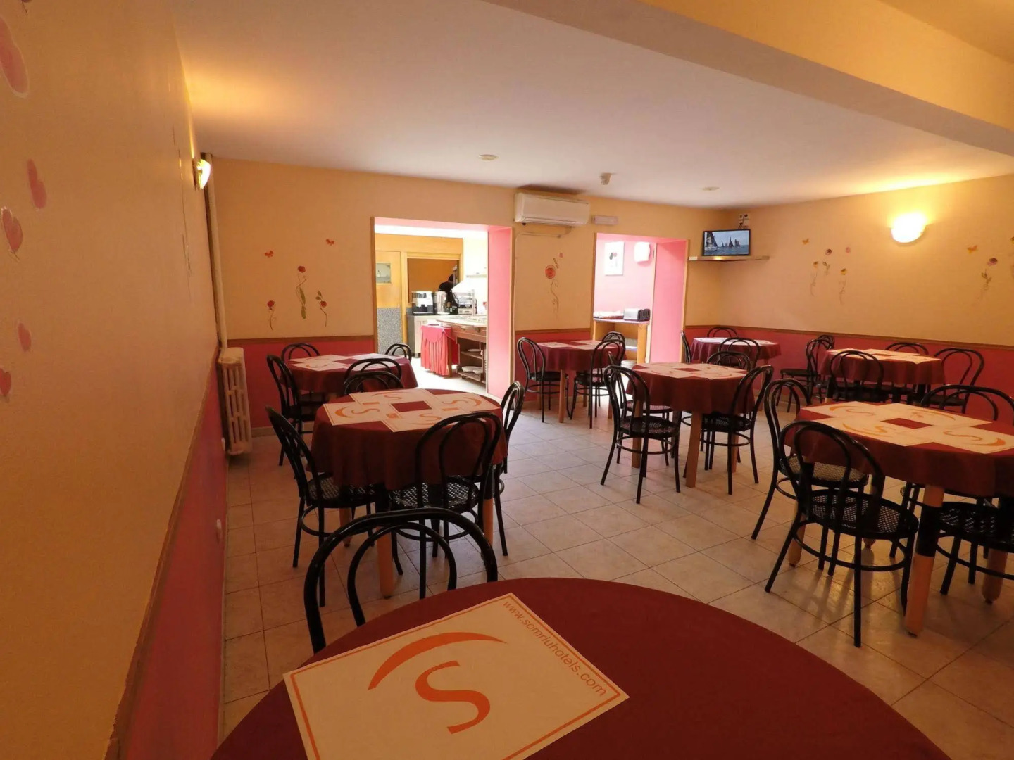 Somriu Hotel City M28