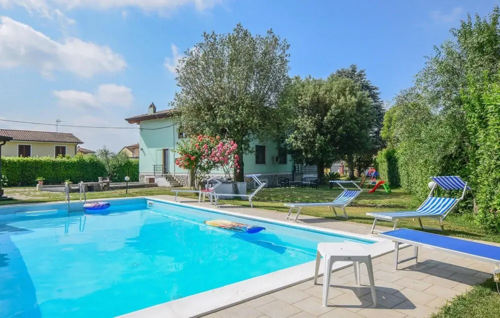 Awesome Home in Castelfranco di Sotto With 4 Bedrooms, Wifi and Outdoor Swimming Pool