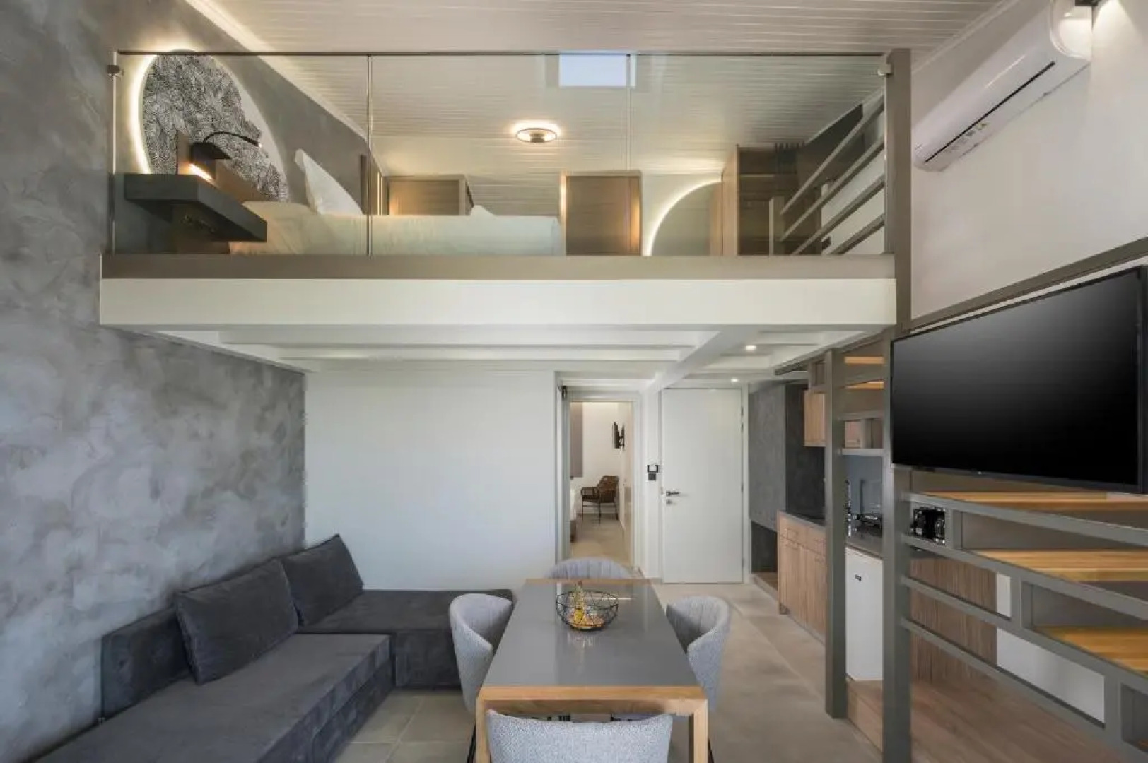 Alkionides Seaside Apartments