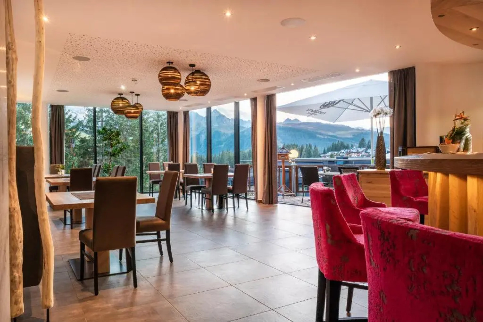 Ursprungs Panorama Hotel Königsleiten