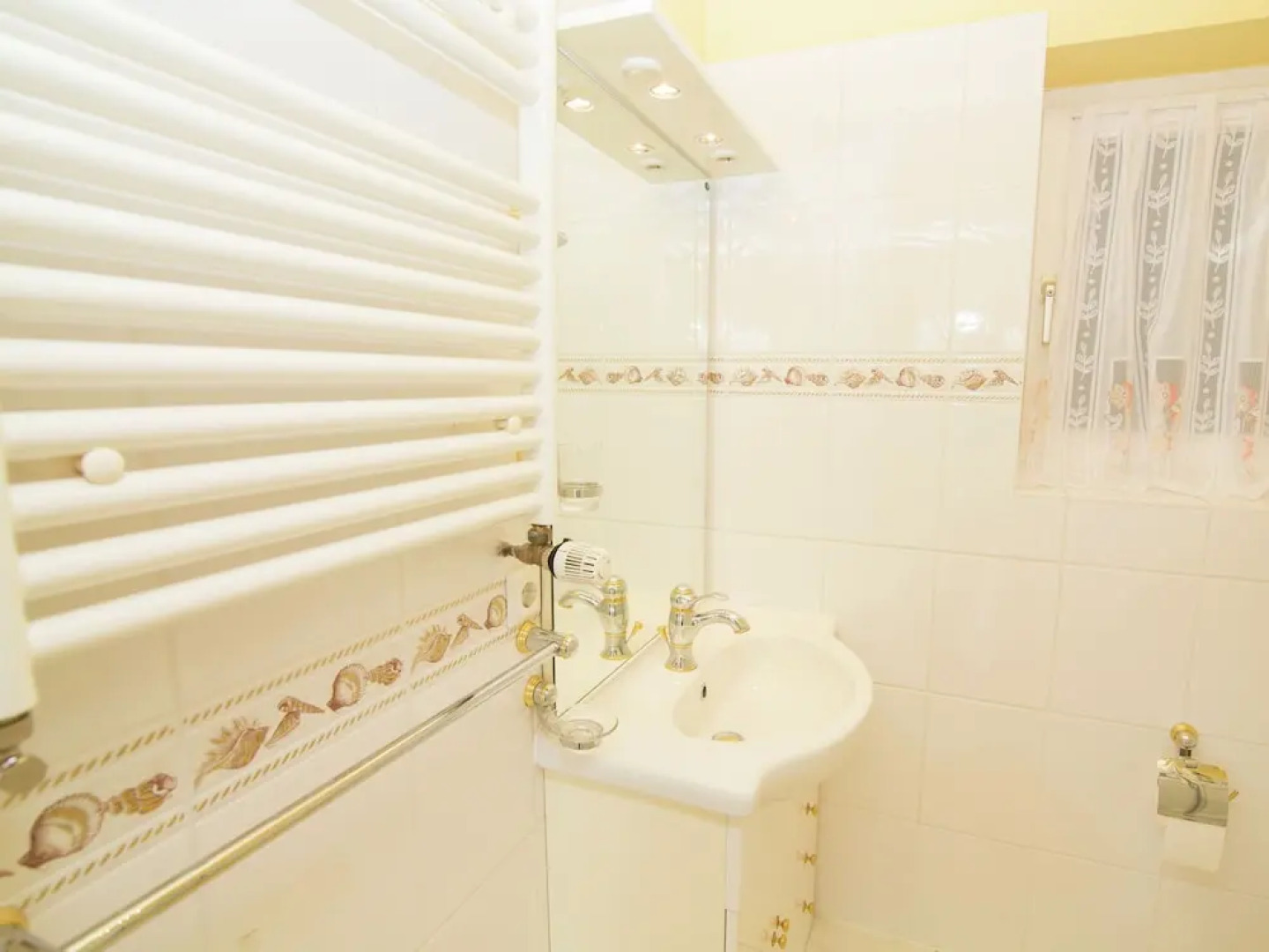 Luxurious Apartment in Bringhausen with Private Terrace