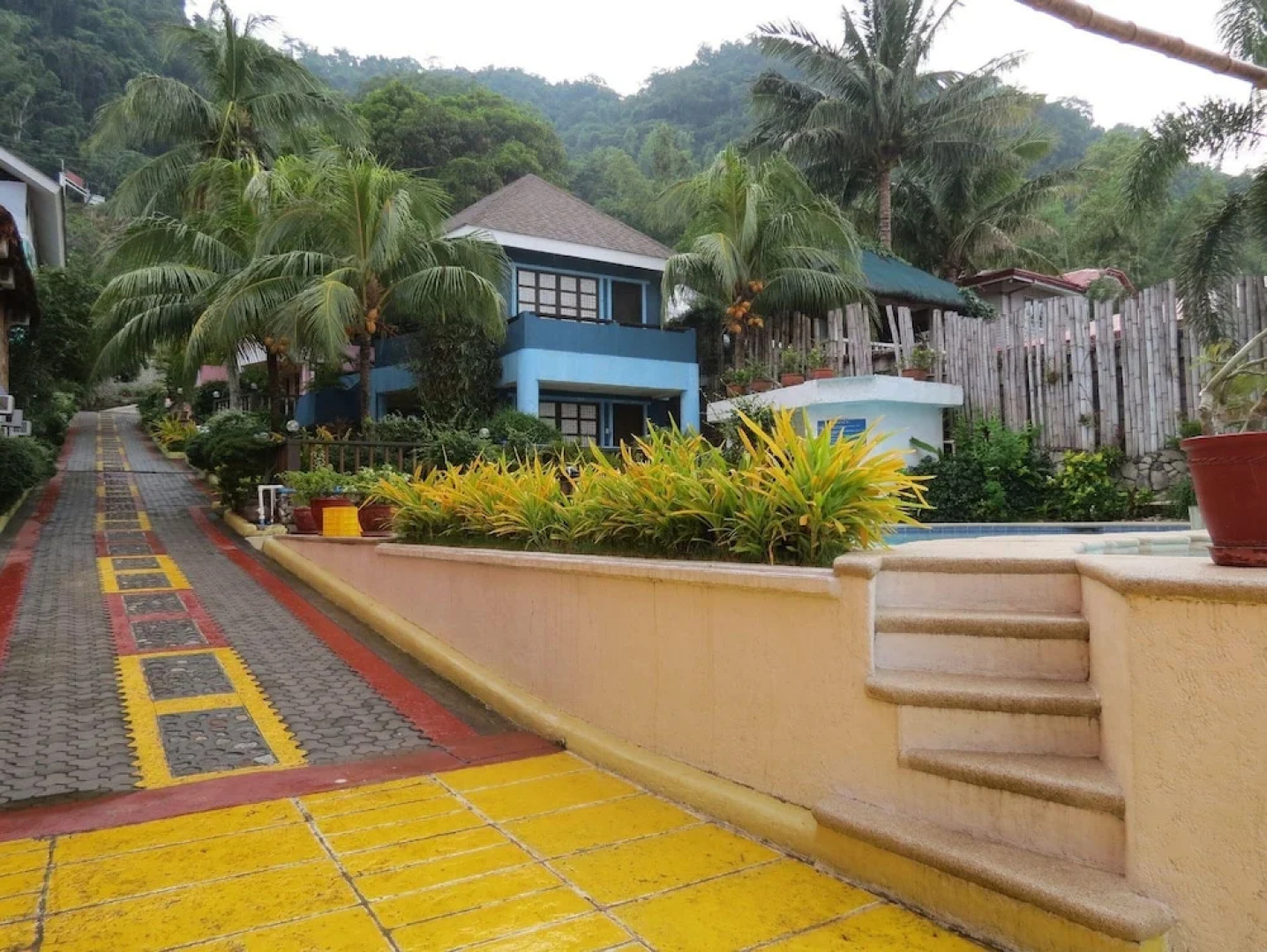 Pier Uno Dive Resort by Cocotel