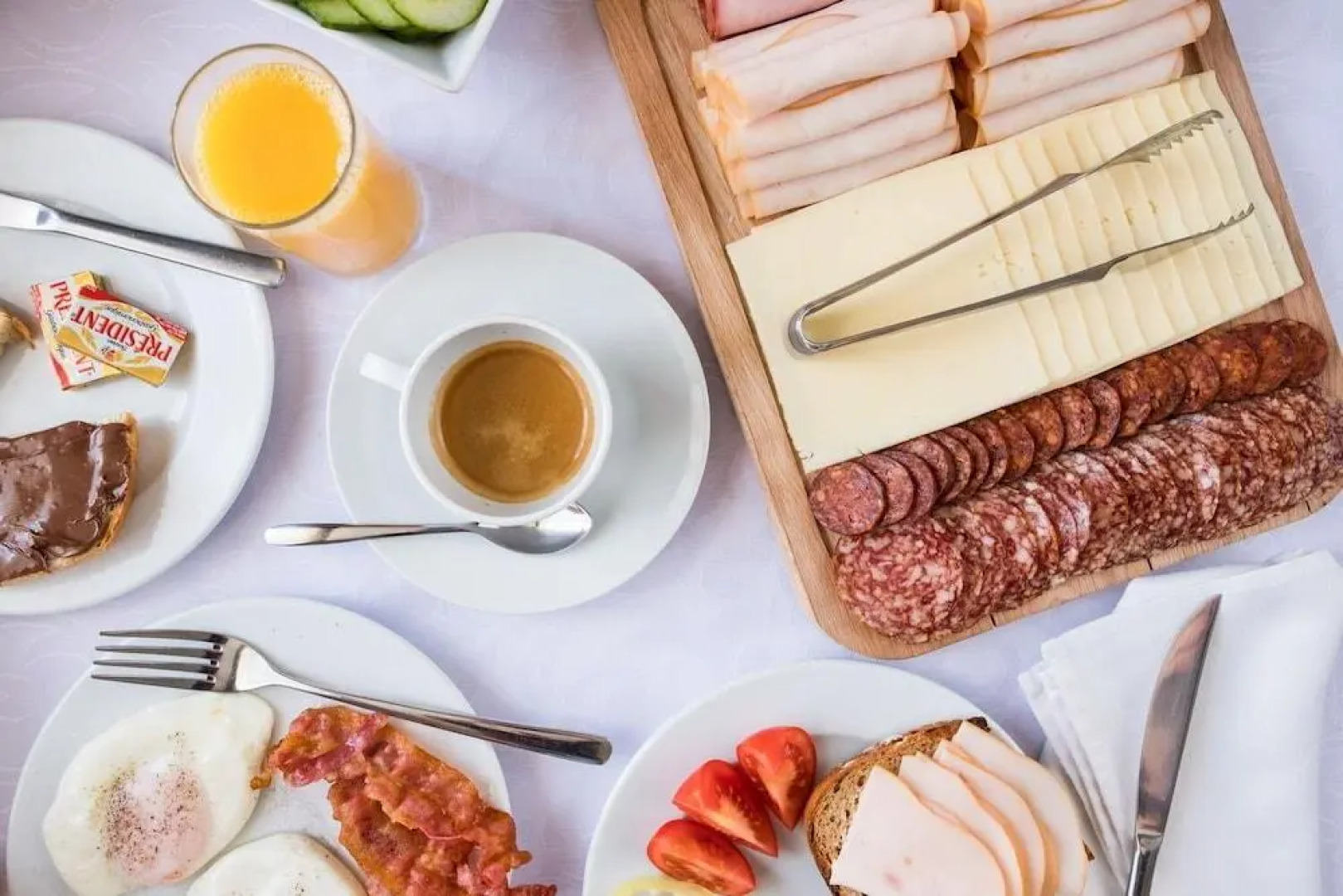 Business Hotel Semiramis