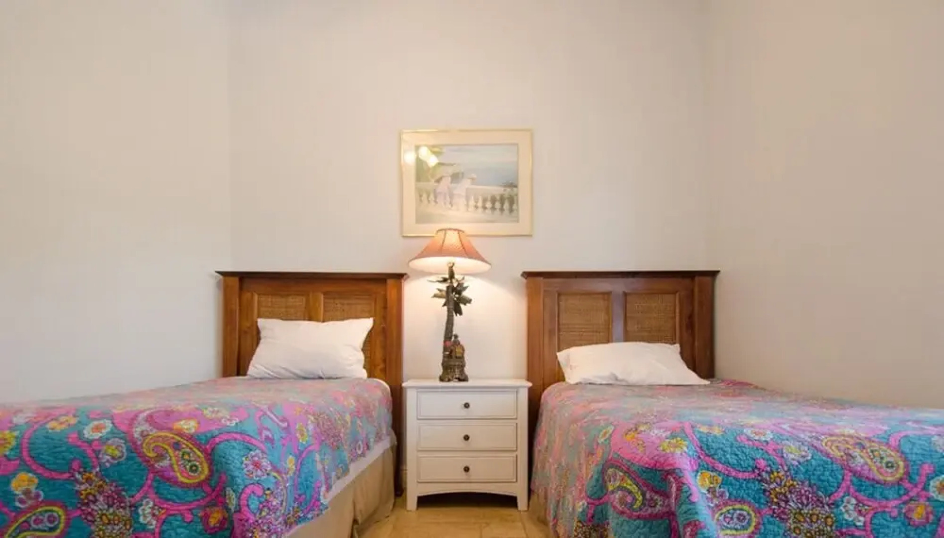 Vistalmar Three Bedroom Deluxe Apartment