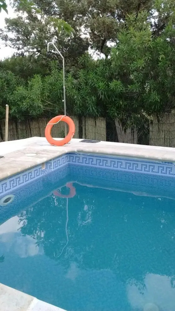 Villa With 5 Bedrooms in Valdecaballeros, With Wonderful Mountain View, Private Pool, Enclosed Garden