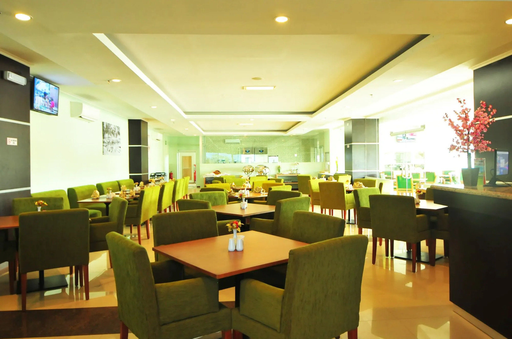 Her Hotel and Trade Center Balikpapan