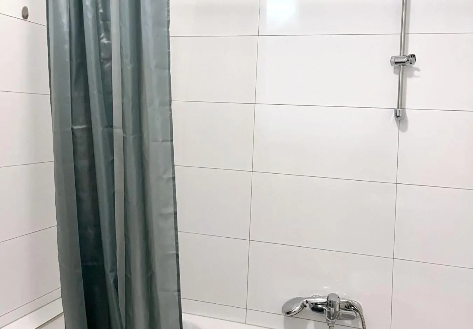 cosy three room apartment with flatscreen TV