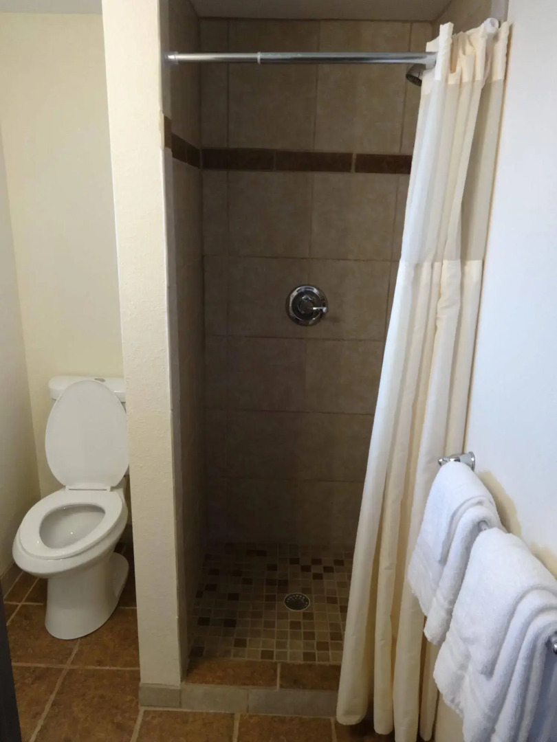 Alpine Lodge & Resort Burkesville